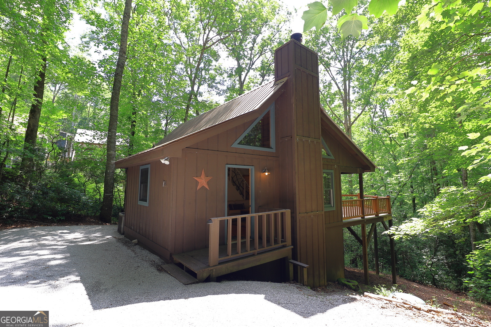 74 Hoboken LN