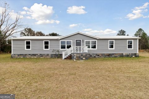 A home in Claxton