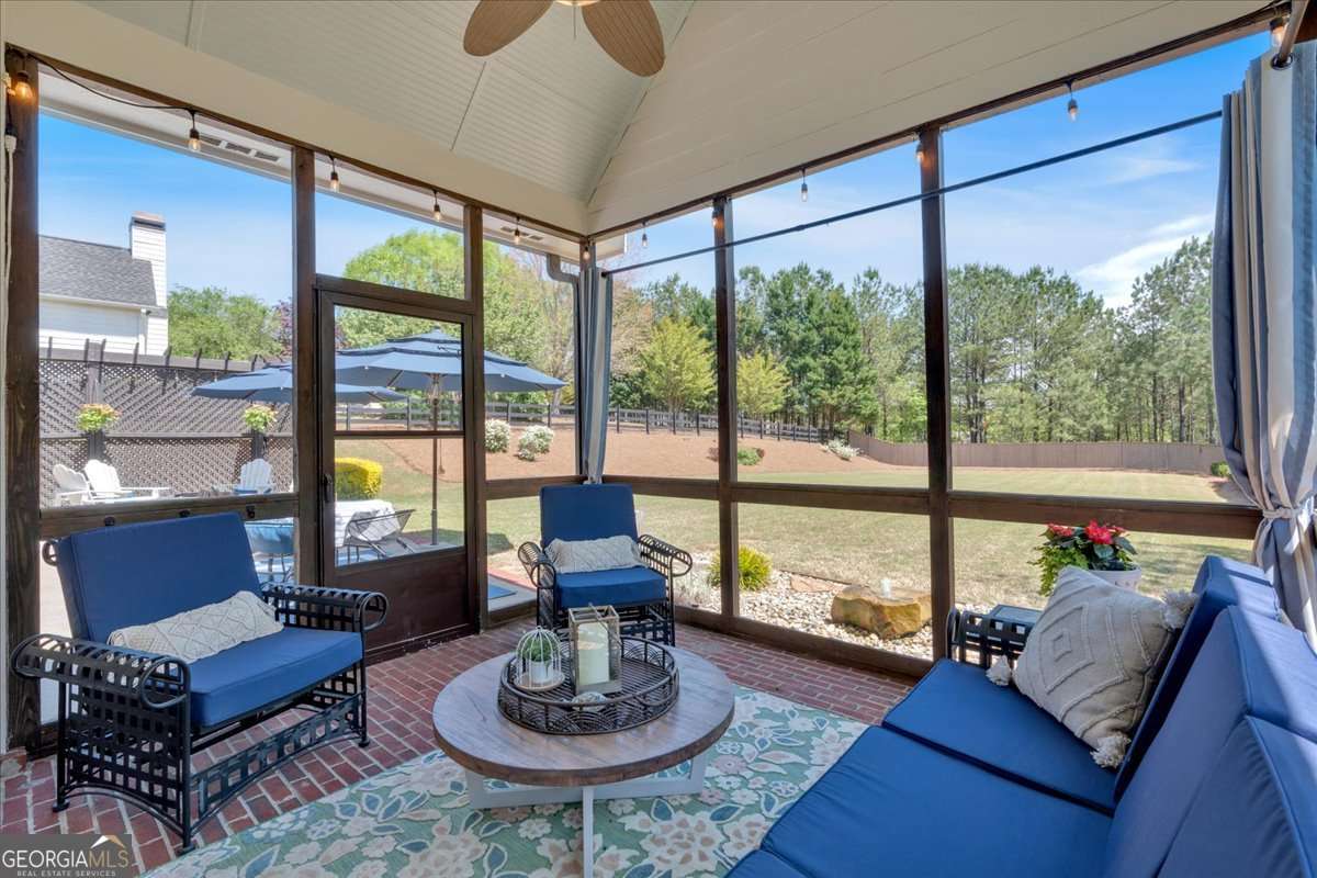 Nob Ridge - Residential