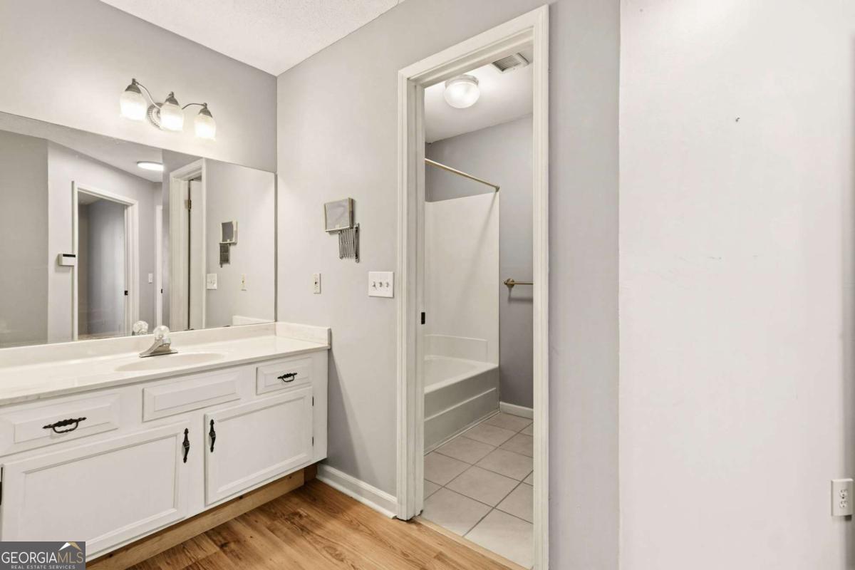 Cannon Gate - Residential