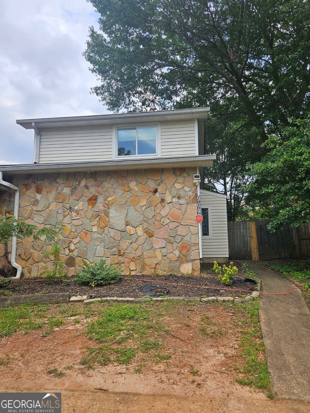 Photo of 909 Ohara Drive, Jonesboro, GA 30236 (MLS # 10777310)