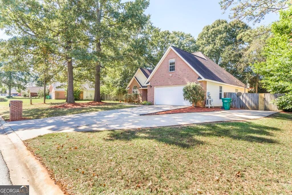 Photo of 512 Quail Run Dr, Warner Robins, GA 31088 (MLS # 10870136)