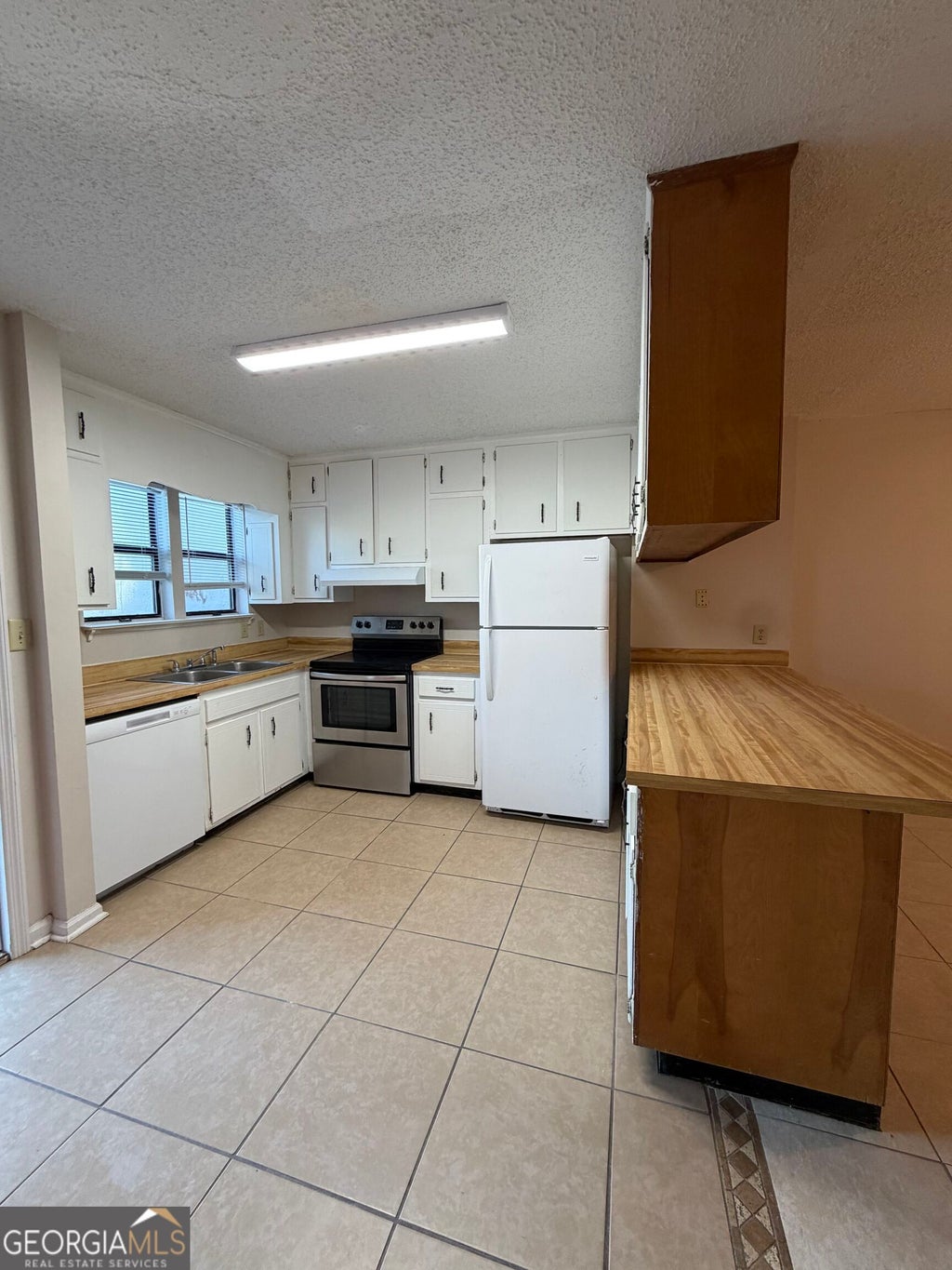 Photo of 102 Inlet Reach Circle, St. Marys, GA 31558 (MLS # 10842295)