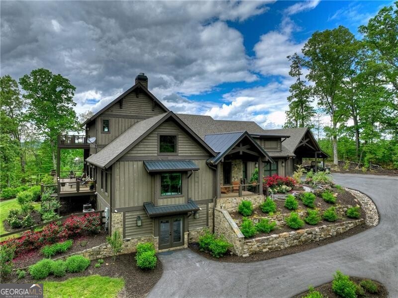 1241 Scenic DR