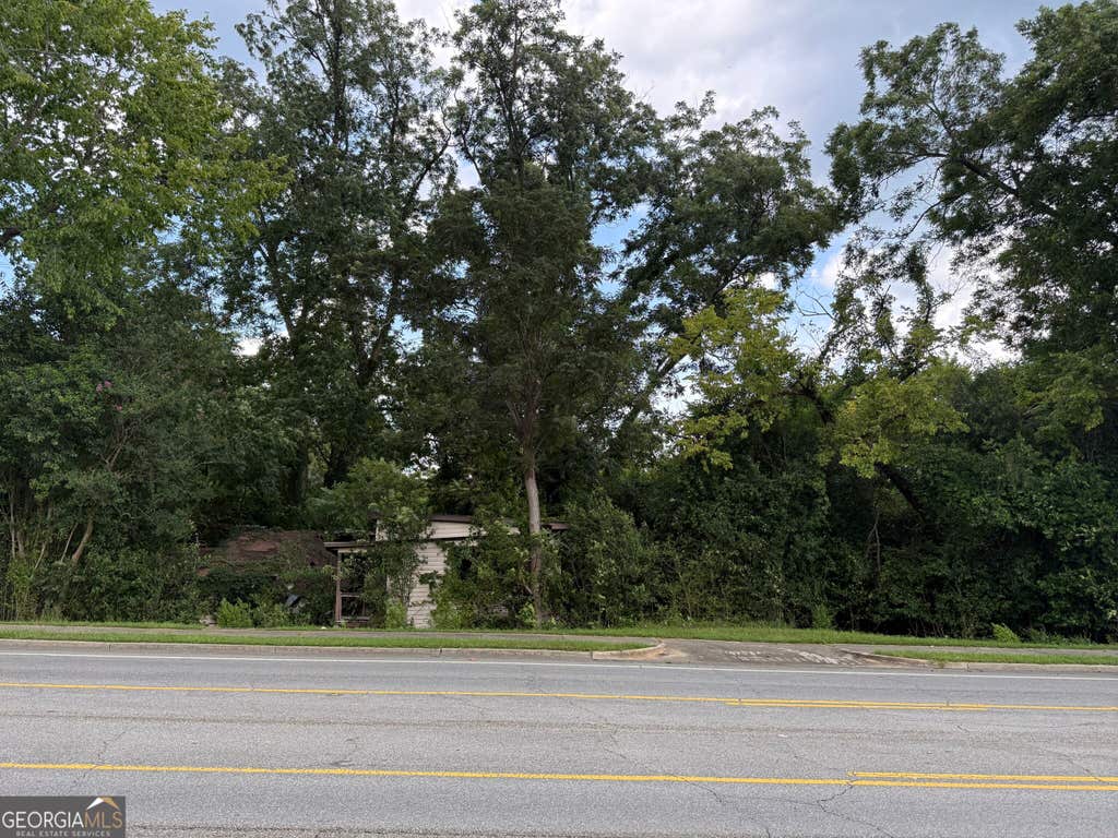 Photo of 550 S Elbert Street, Milledgeville, GA 31061 (MLS # 10827697)
