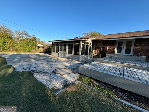 A home in Cochran