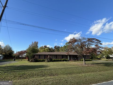 A home in Cochran