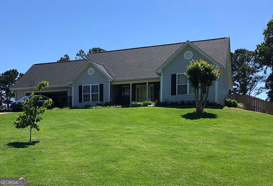 Very well-maintained home in a great neighborhood with no HOA.   This beautiful 3 BDR, 2 BA home features walk in closet, soaking tub, separate shower and double vanity.  Laminate flooring throughout.    Kitchen with breakfast area and large pantry.  Privacy fenced back yard with a storage shed.   GREAT LOCATION MINUTES FROM HWY 316!!!!   Call today for a showing.  Must have an appointment.    770-601-3346.