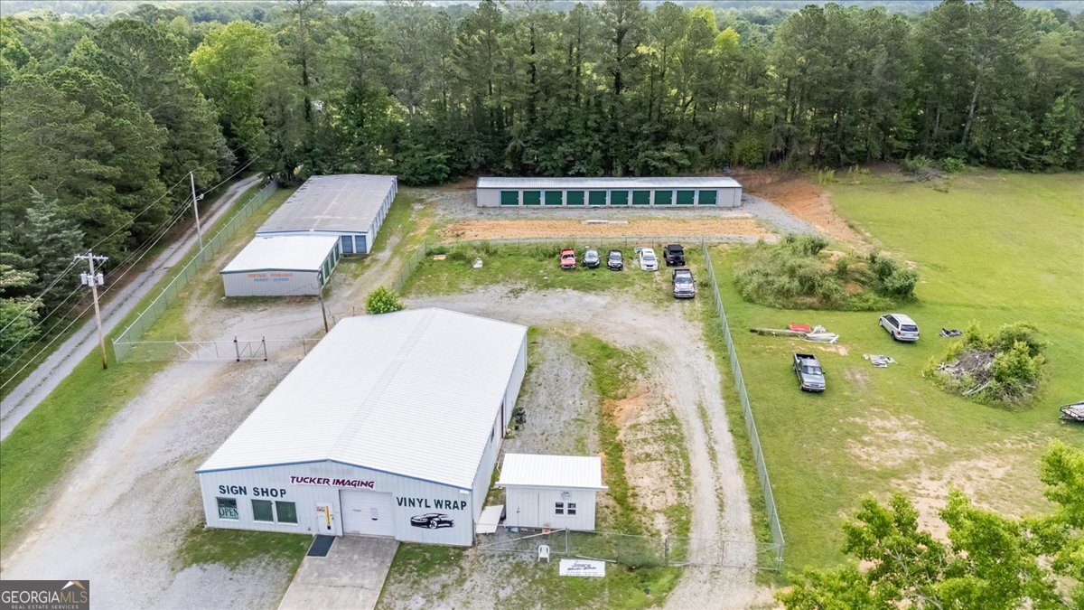 2202 N Highway 27
