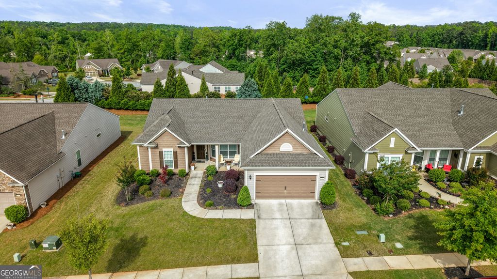 Photo of 203 Camelia Court, Griffin, GA 30223 (MLS # 10761191)