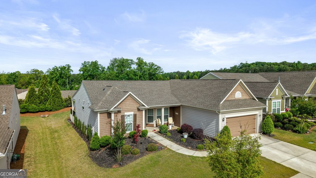 Photo of 203 Camelia Court, Griffin, GA 30223 (MLS # 10761191)