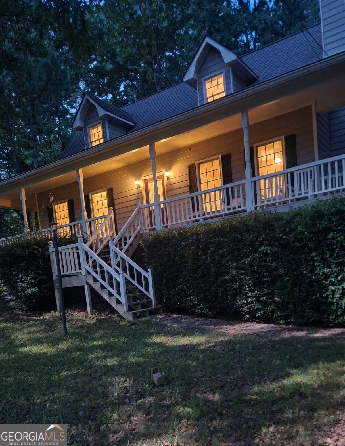 59 Cedar WAY