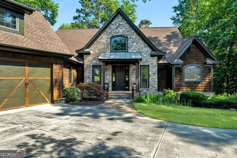 A home in Toccoa