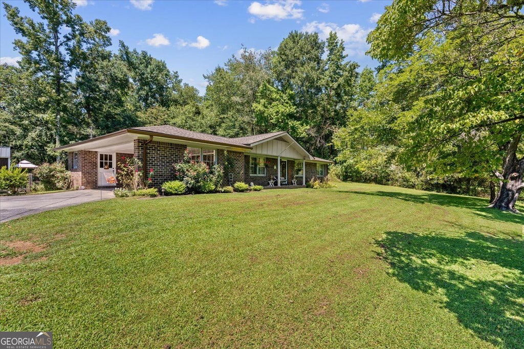Photo of 1301 Reeves Station Road SW, Calhoun, GA 30701 (MLS # 10832702)