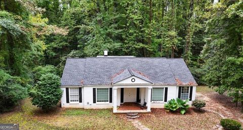 Photo of 3612 N Stratford Road NE, Atlanta, GA 30342 (MLS # 10635252)