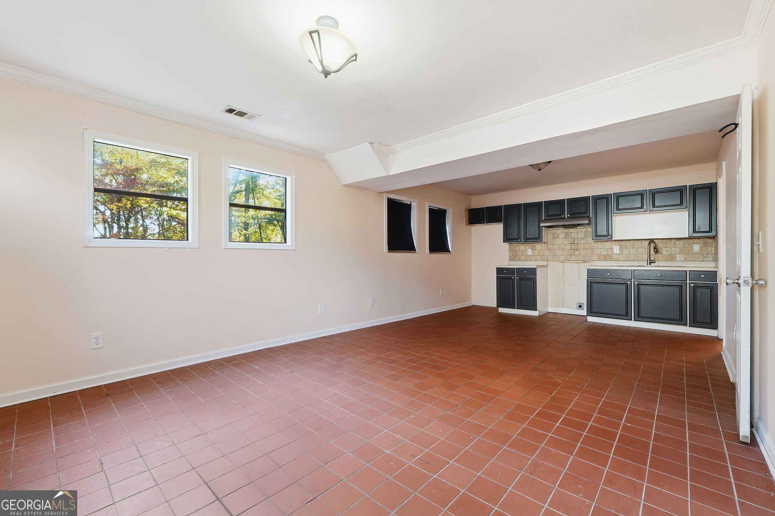 +/- 1 Acre - Residential