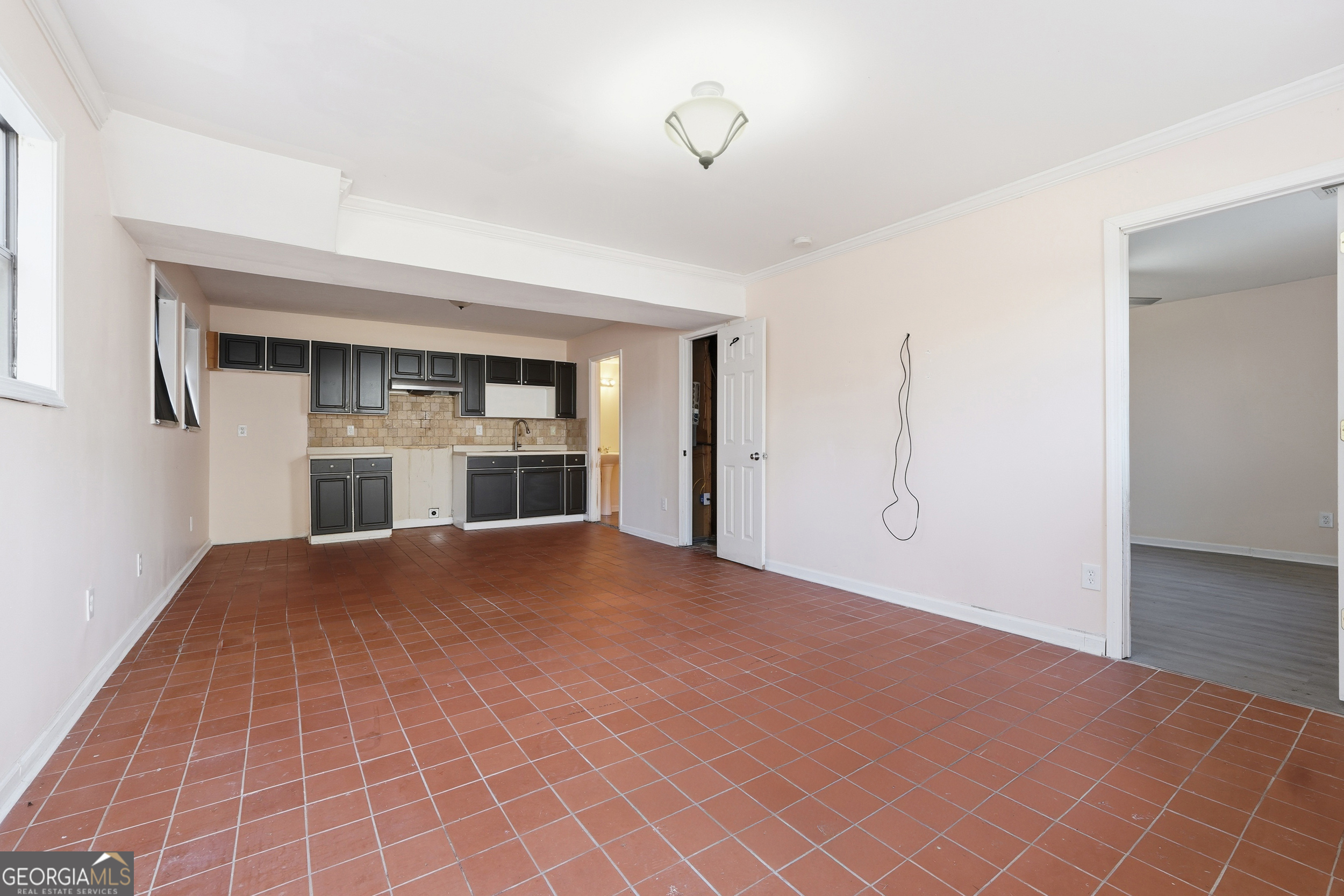 +/- 1 Acre - Residential