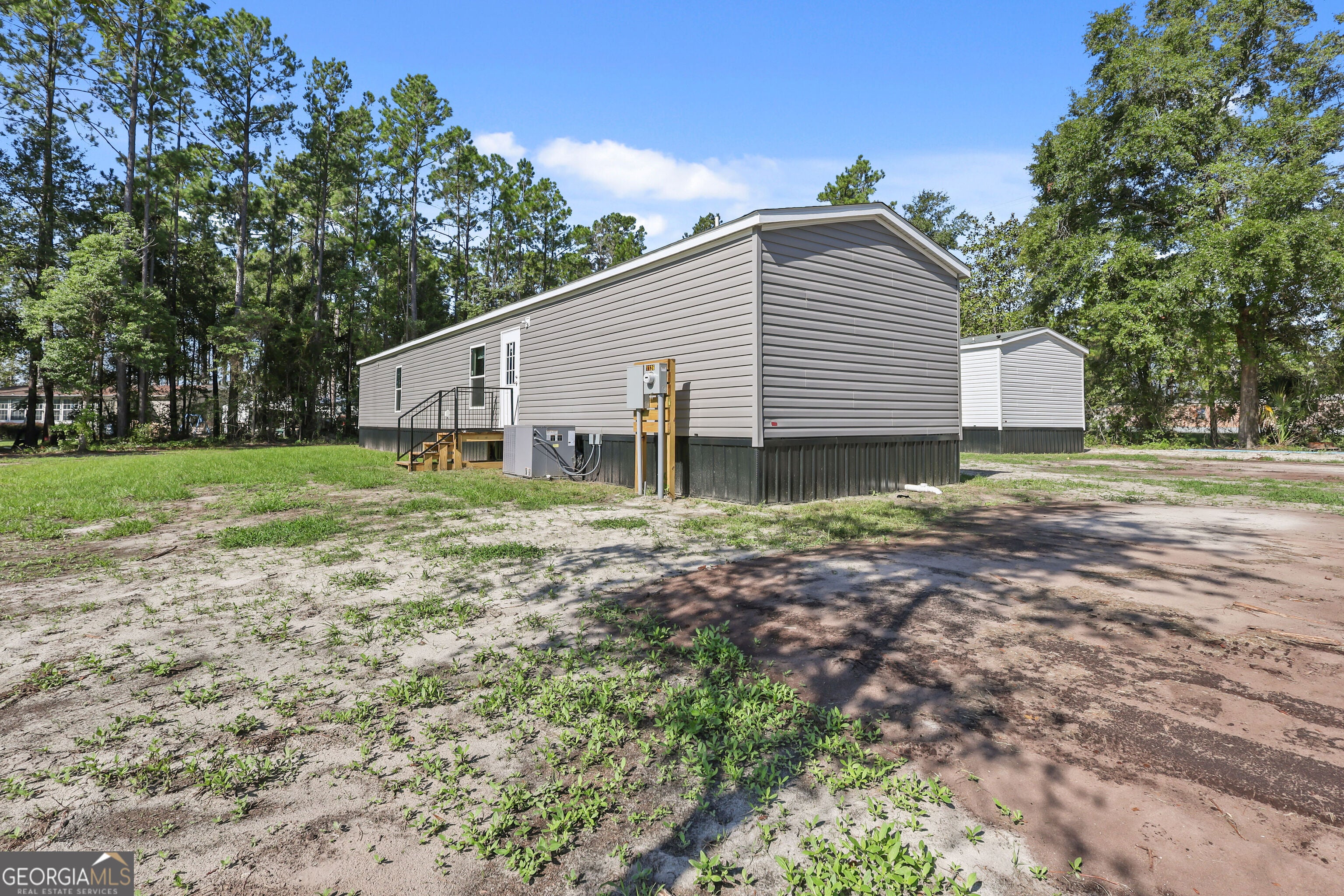 1126 East 121 PL