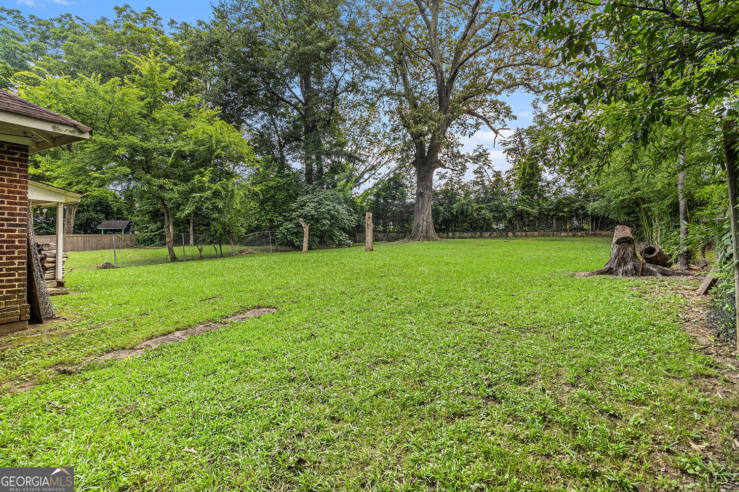 Atlanta, Georgia 30310, United States, 2 Bedrooms Bedrooms, ,1 BathroomBathrooms,Residential,Active,166545