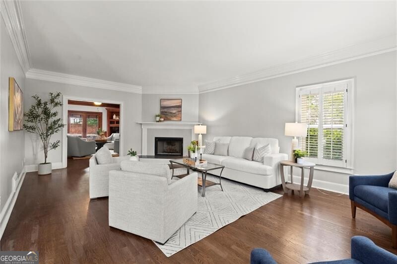 100 Barnard PL