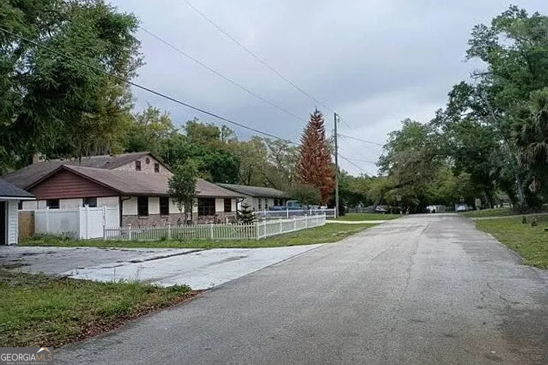 262 Marjorie BLVD