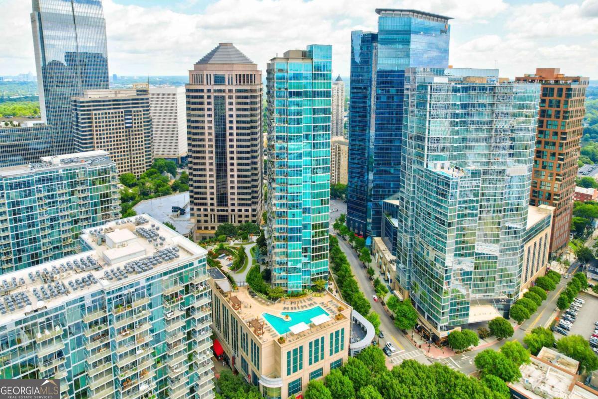 Luxury 1BR/1BA Rental at 1010 Midtown Live in style at one of Midtown Atlanta's most sought-after buildings - 1010 Midtown. This beautifully appointed 1-bedroom, 1-bathroom residence offers sophisticated city living with exceptional amenities and breathtaking views. Inside, you'll find premium appliances, sleek cabinetry, and modern finishes that elevate your everyday. The open-concept living space is framed by floor-to-ceiling windows, flooding the home with natural light and showcasing stunning skyline vistas. This rental also includes premium assigned parking and a private storage unit. Residents of 1010 Midtown enjoy 24-hour concierge service, a resort-style pool, fitness center, and direct access to some of Atlanta's best dining, shopping, and nightlife. Experience the perfect blend of luxury, convenience, and location, all from the comfort of your own Midtown retreat.