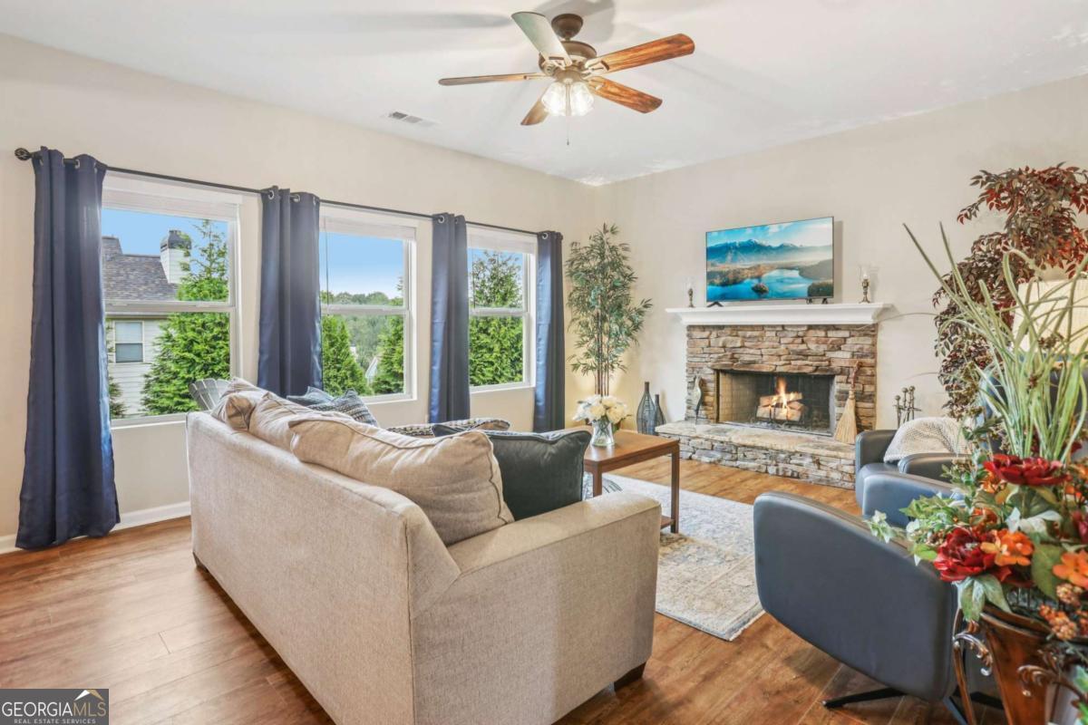 254 Red Hawk DR