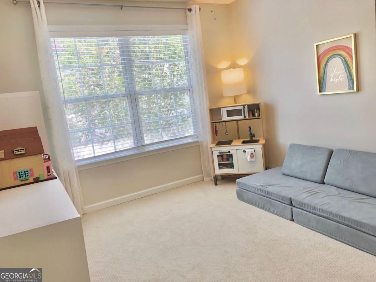 Windward Pointe - Residential