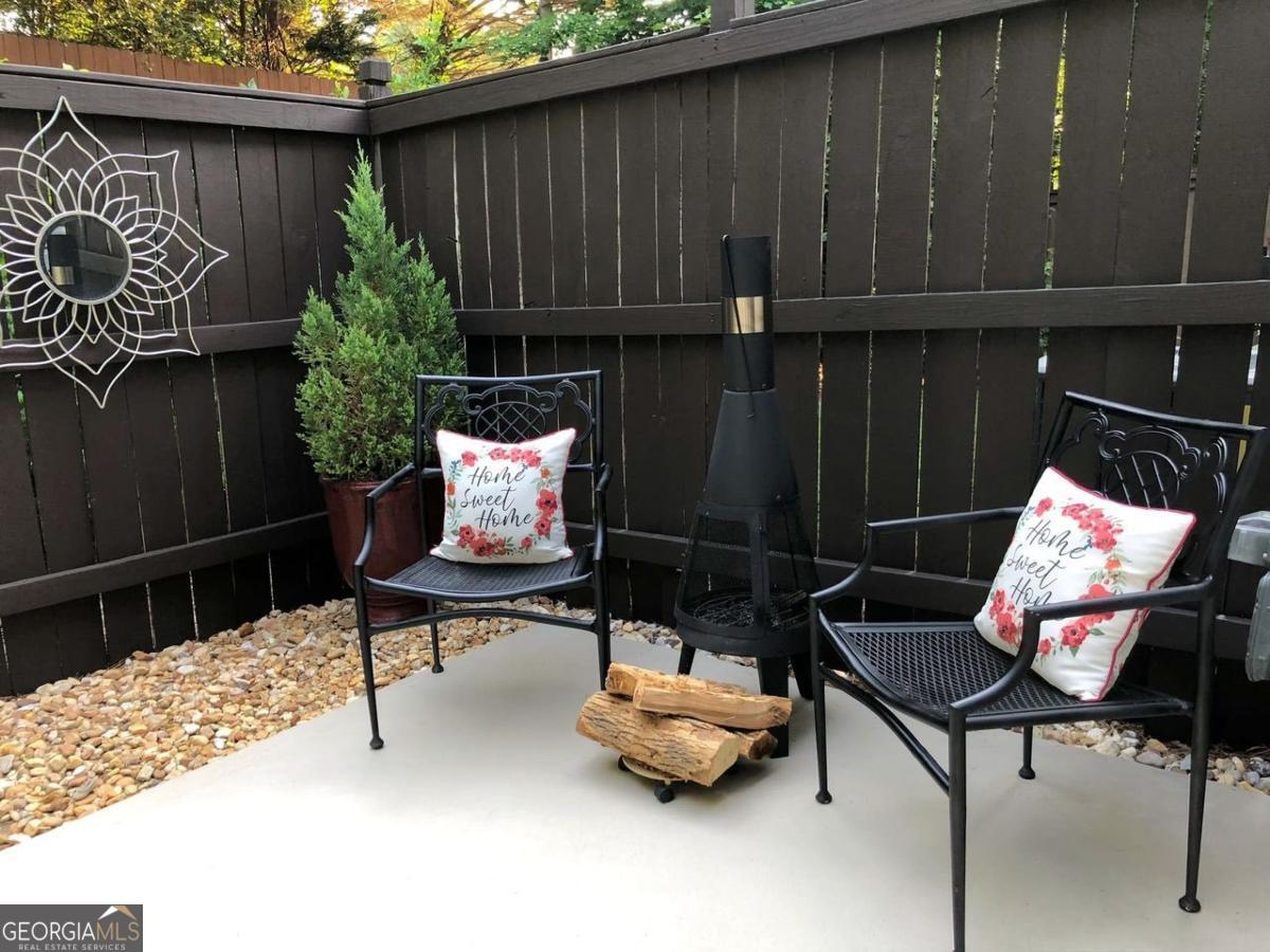 Windward Pointe - Residential