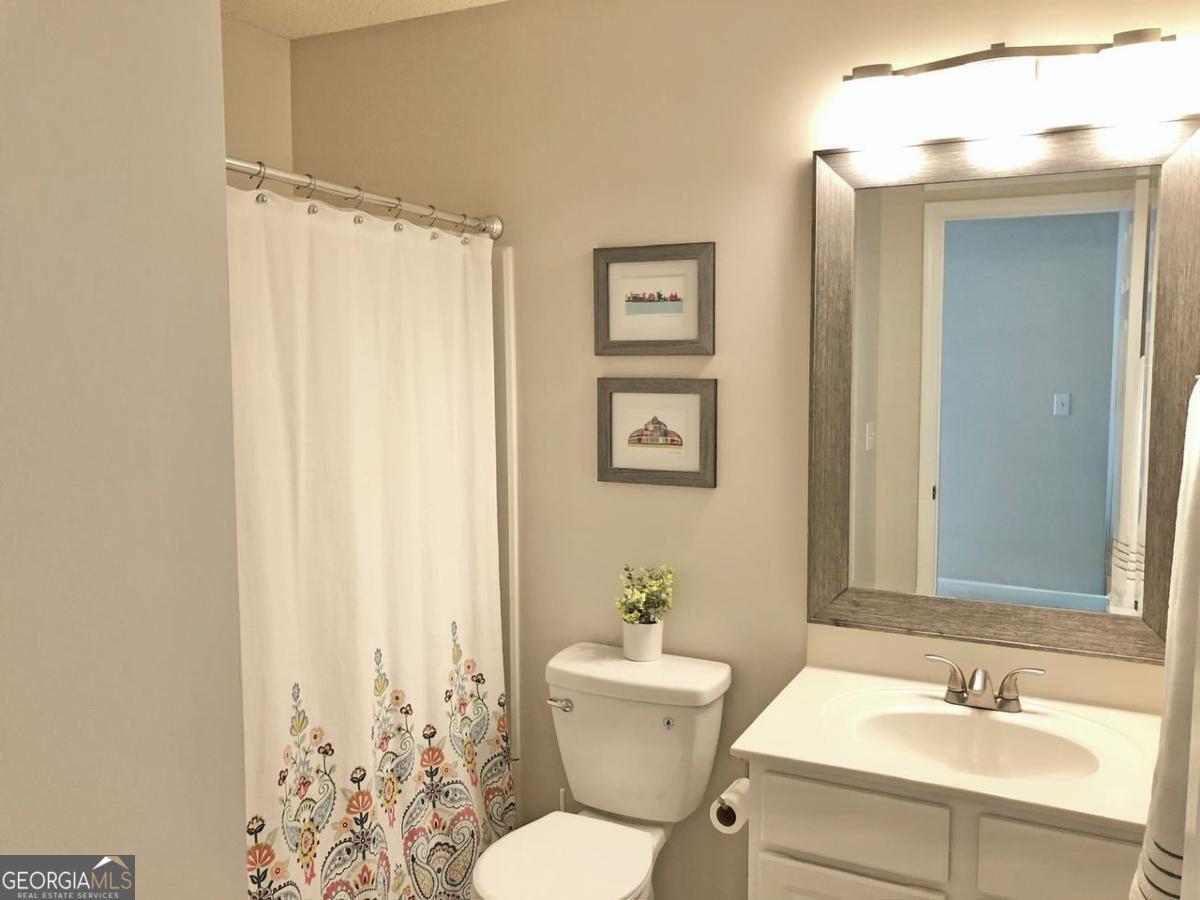 Windward Pointe - Residential