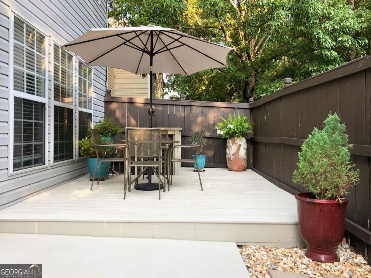 Windward Pointe - Residential