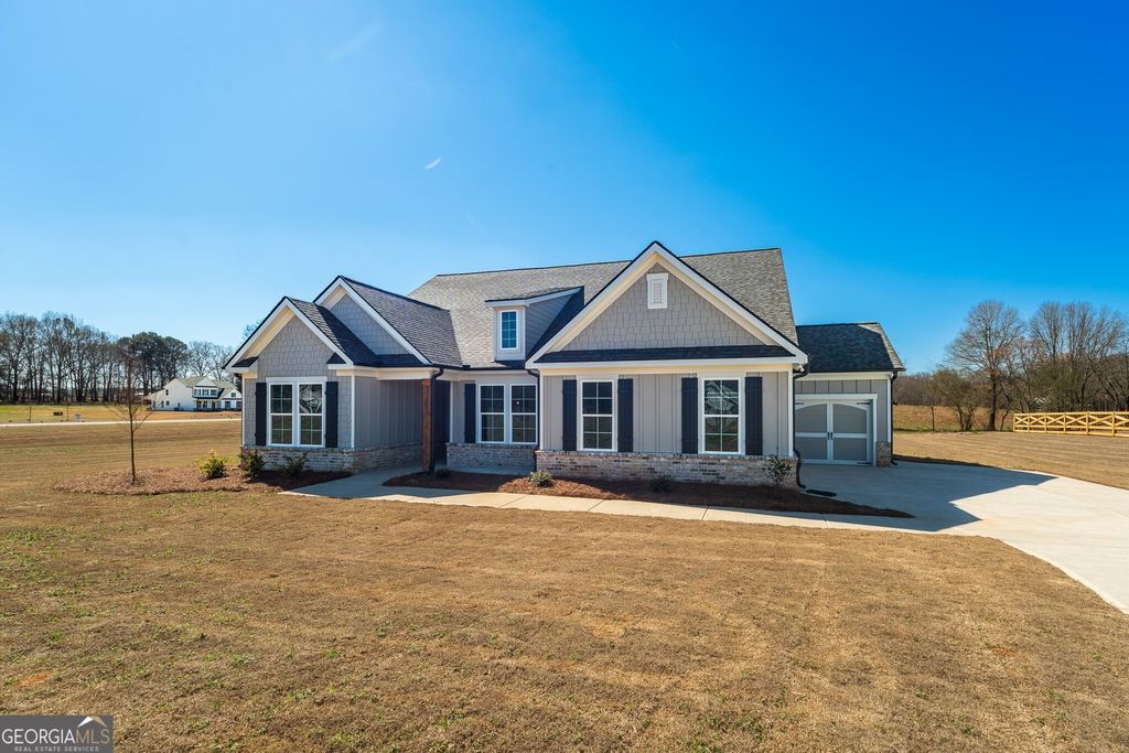Photo of 28 Tomahawk Trail, Good Hope, GA 30641 (MLS # 10764176)