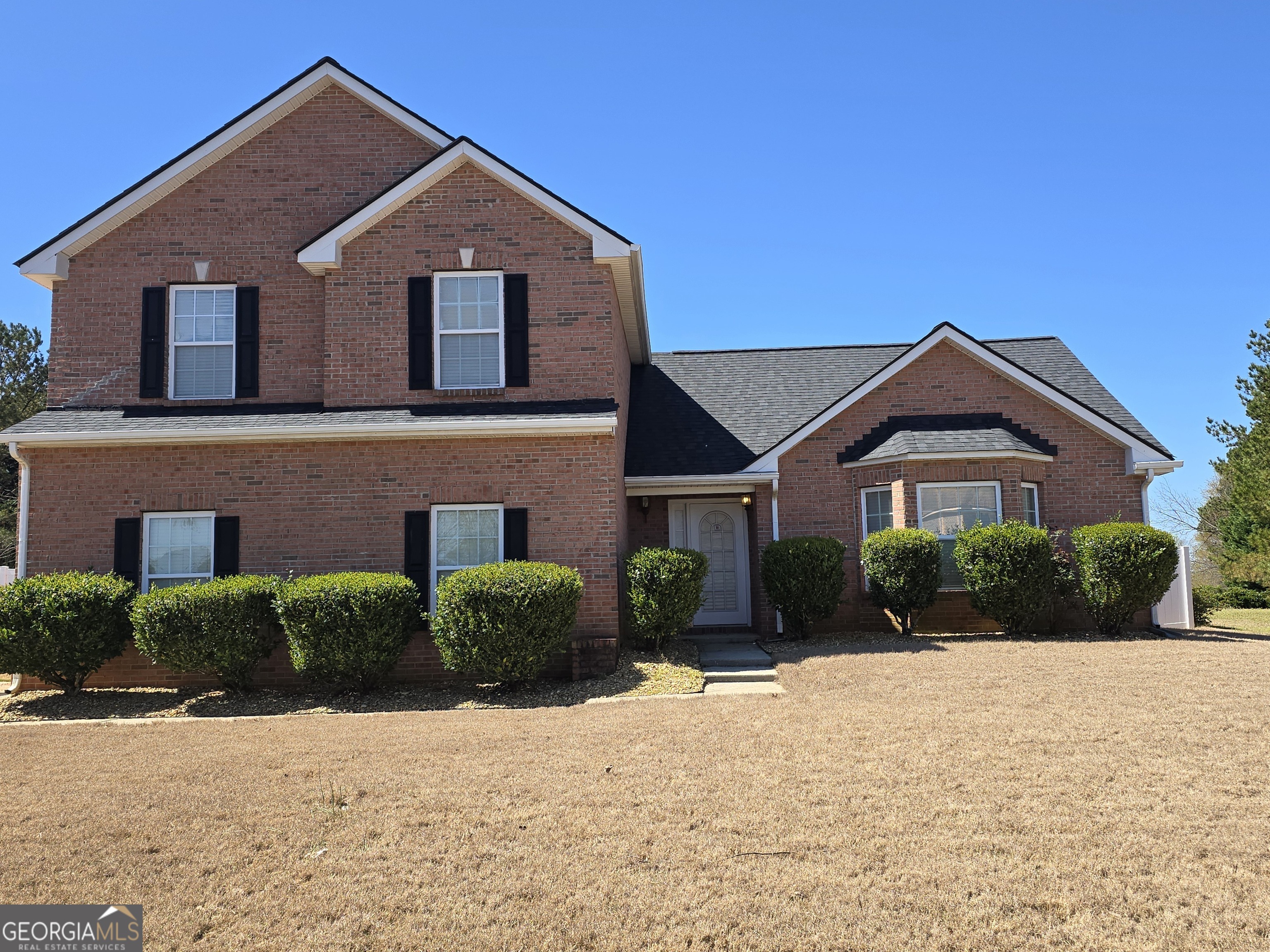 Come see this gorgeous corner lot home, located in a beautiful neighborhood just off of GA-155.