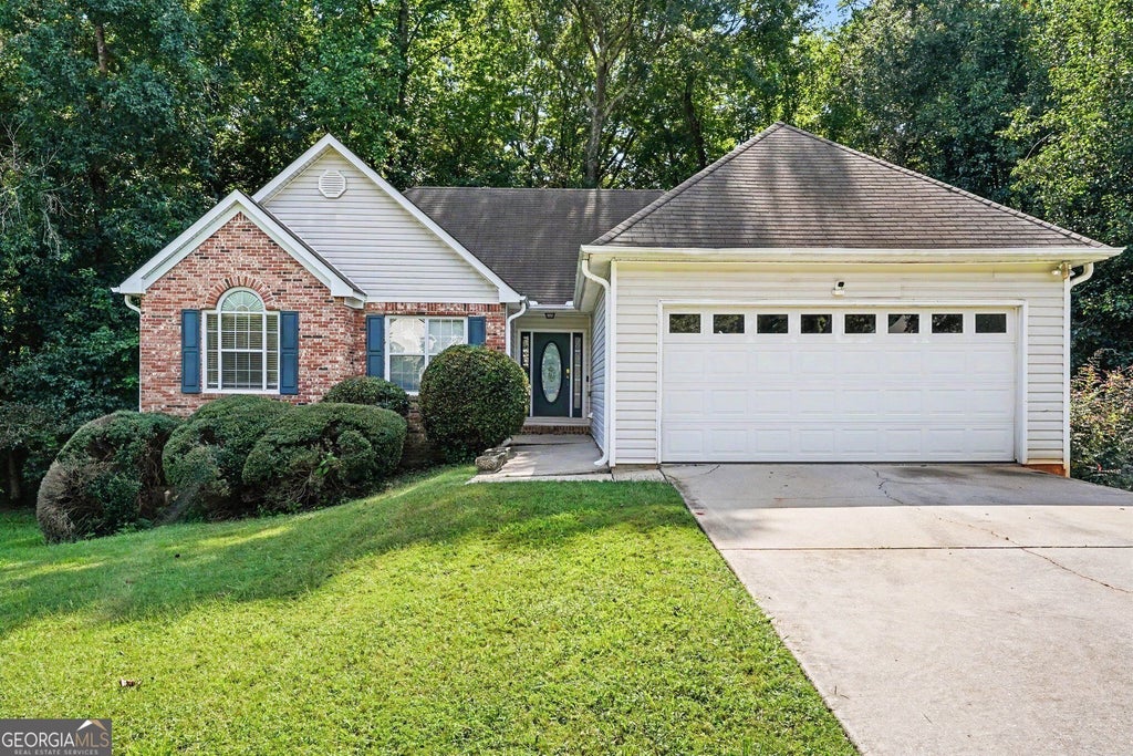 Photo of 973 Arbor Way, Mcdonough, GA 30253 (MLS # 10843294)