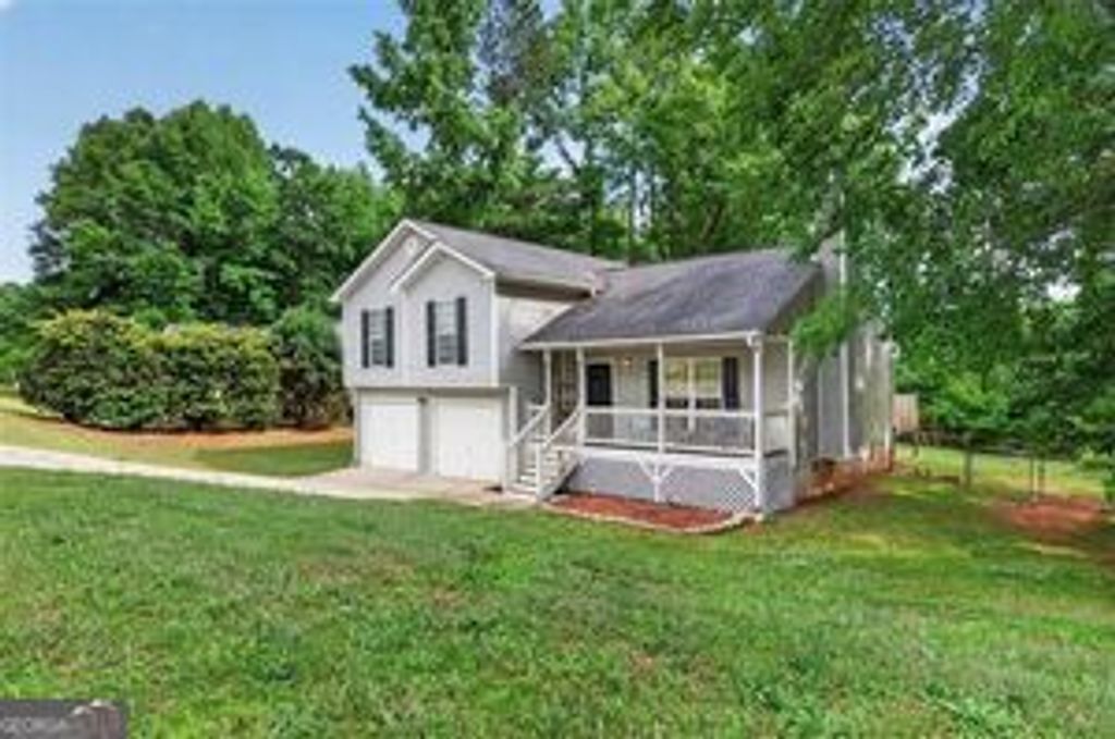 Photo of 339 Centennial Drive, Bethlehem, GA 30620 (MLS # 10805525)