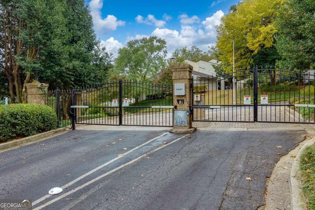 Photo of 220 Renaissance Parkway NE #2107, Atlanta, GA 30308 (MLS # 10722393)