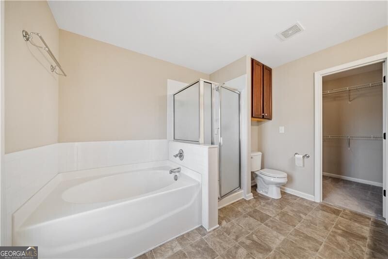 Suwanee, Georgia 30024, United States, 3 Bedrooms Bedrooms, ,3 BathroomsBathrooms,Residential,Pending,88419