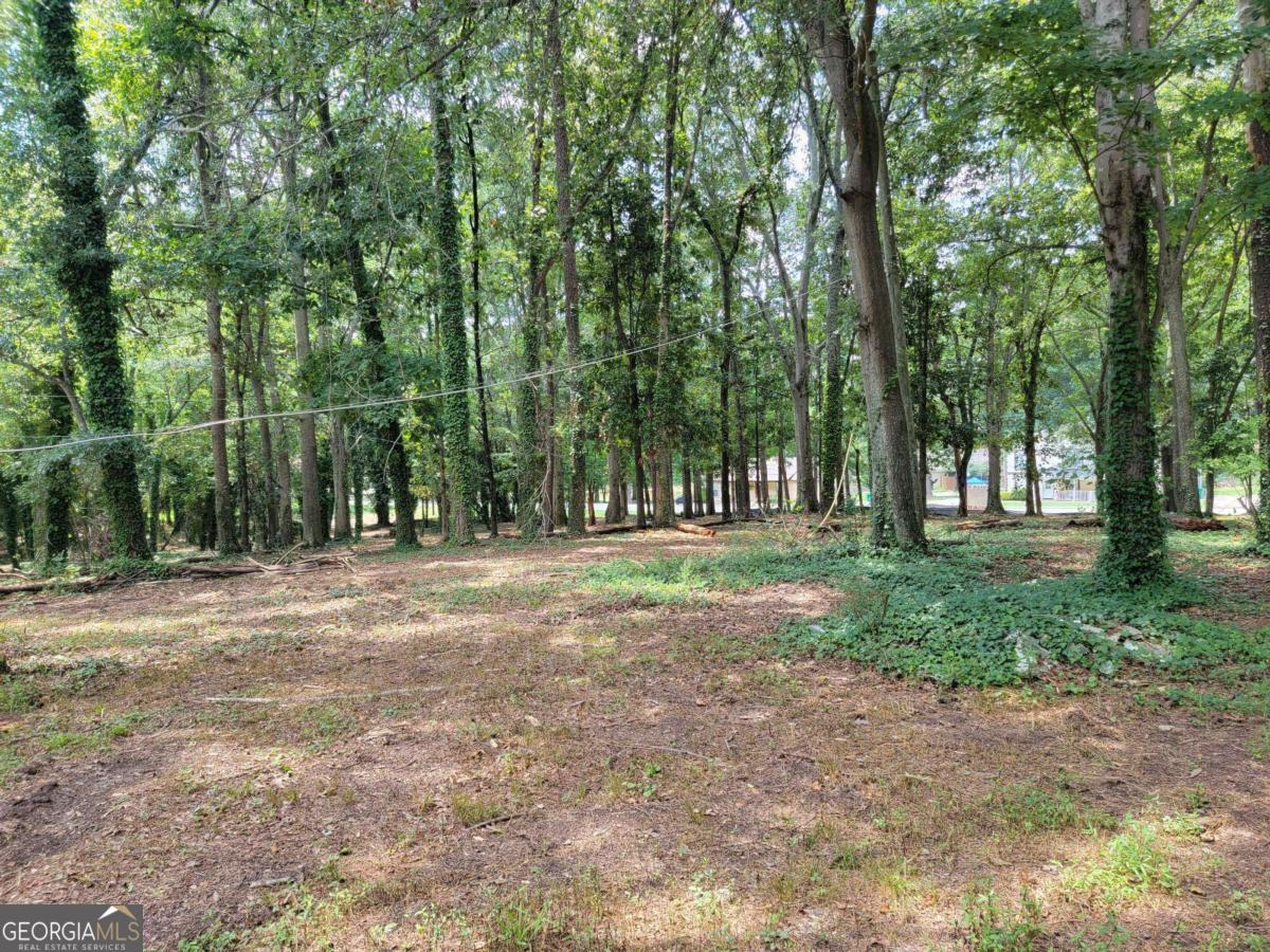 947 Sheppard RD