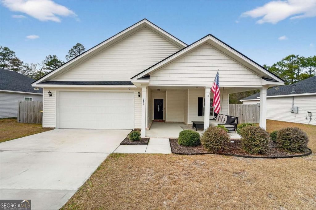 Photo of 1213 Market Street, Darien, GA 31305 (MLS # 10678374)