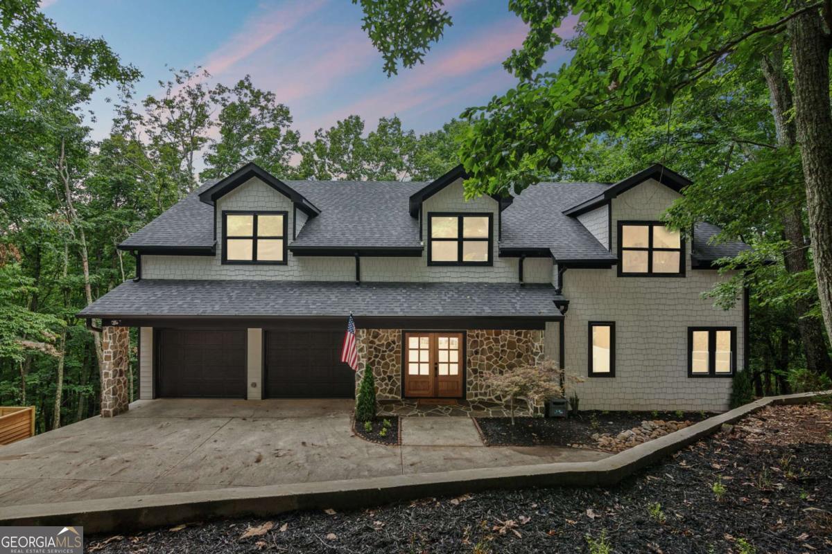 297 Fairview CT