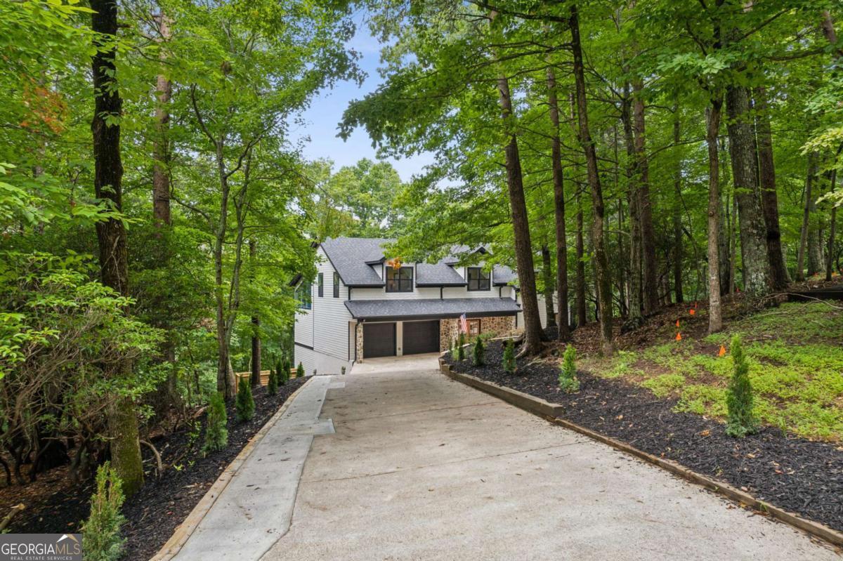 297 Fairview CT