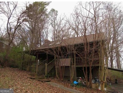 1741 Lucy DR NW Kennesaw GA 30152