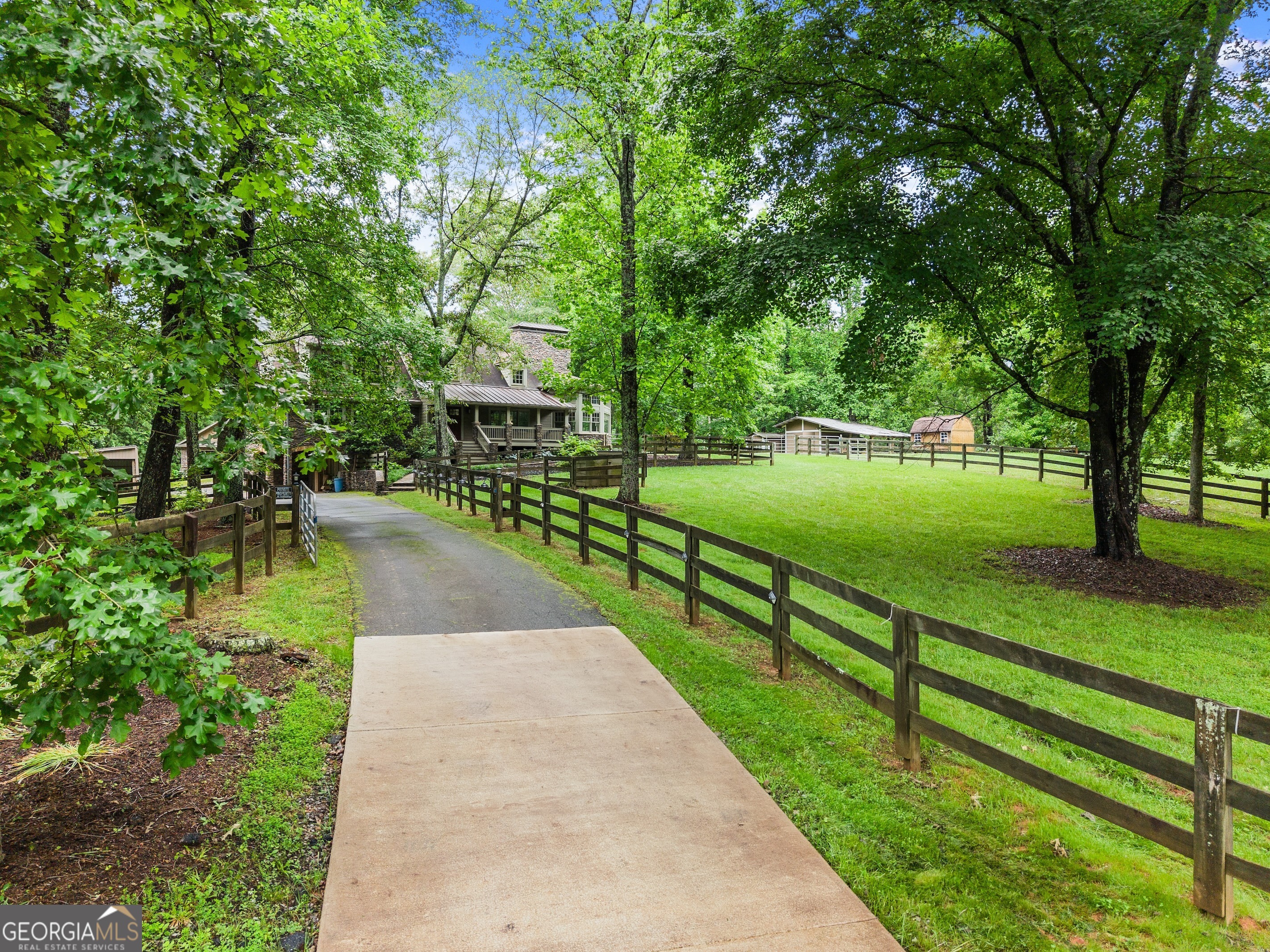 802 Old Mill TRL