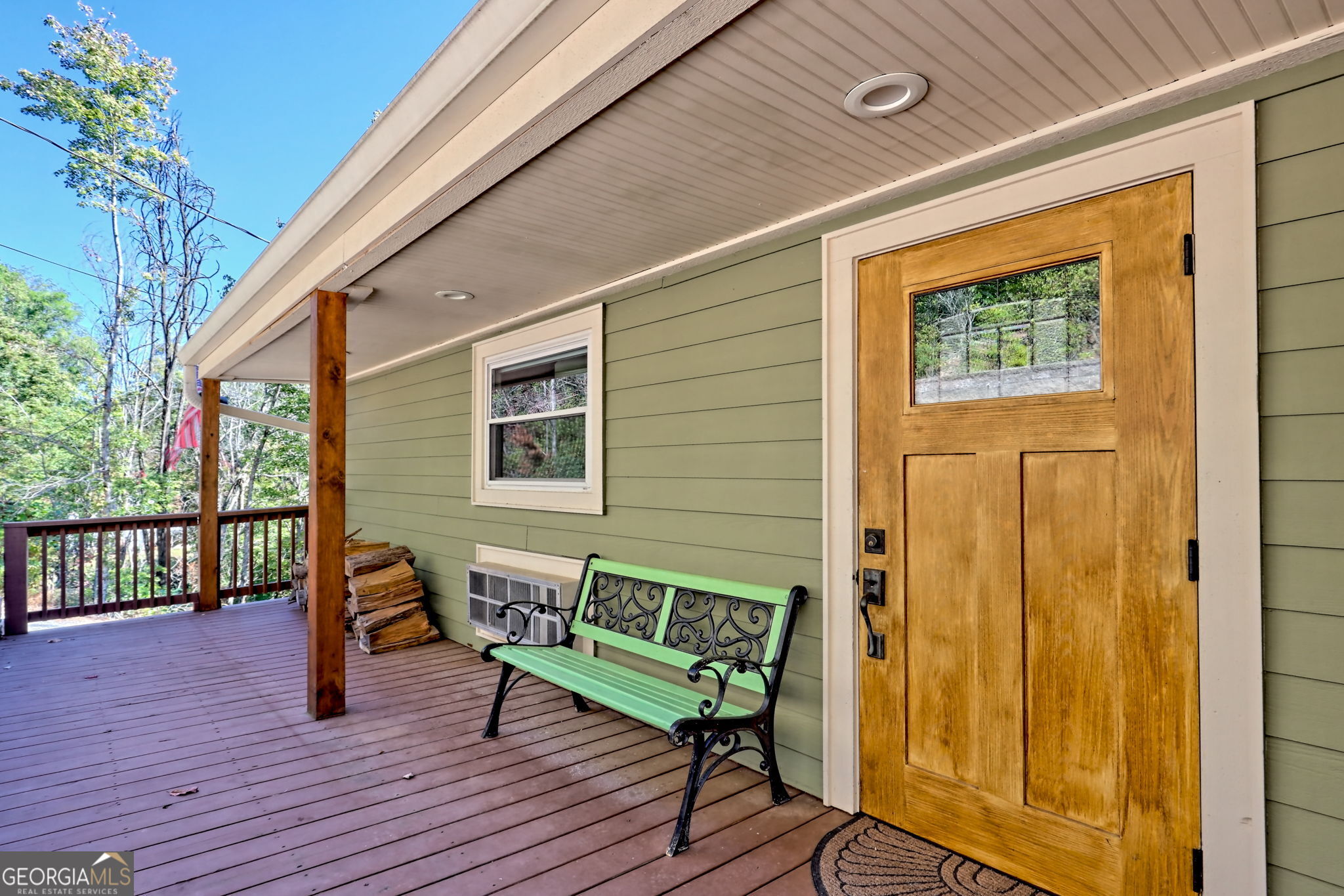 Clayton, Georgia 30525, United States, 2 Bedrooms Bedrooms, ,3 BathroomsBathrooms,Residential,Active,227941