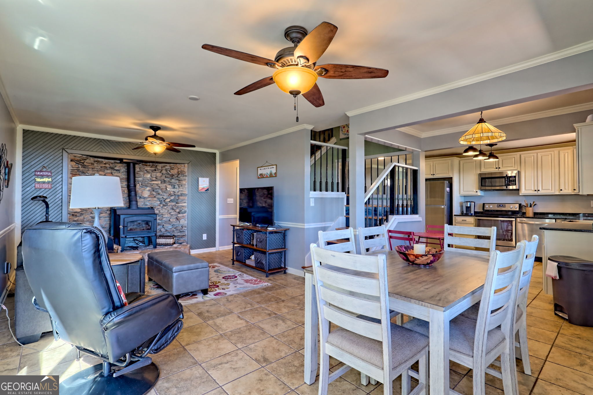 Clayton, Georgia 30525, United States, 2 Bedrooms Bedrooms, ,3 BathroomsBathrooms,Residential,Active,227941