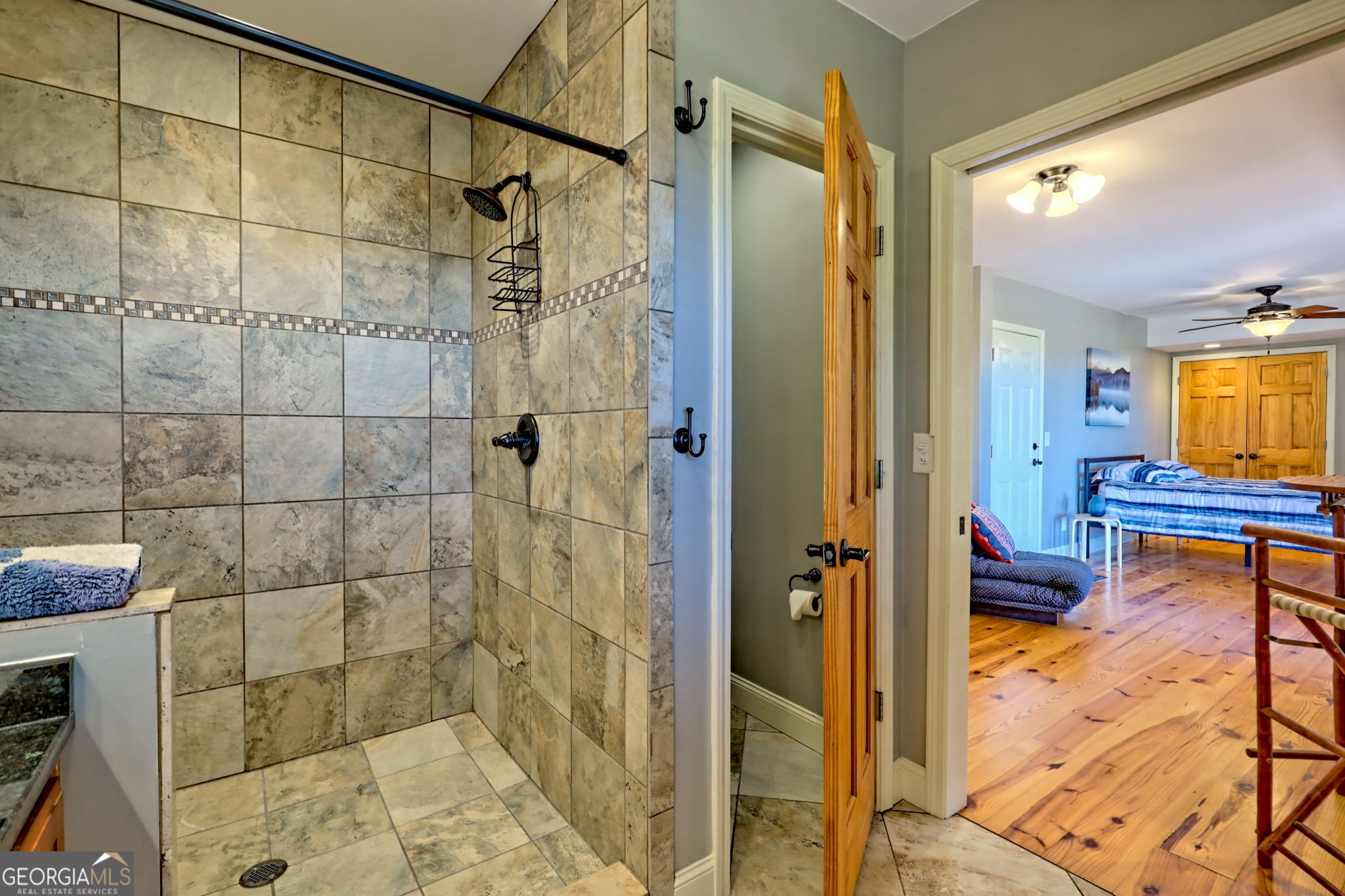 Clayton, Georgia 30525, United States, 2 Bedrooms Bedrooms, ,3 BathroomsBathrooms,Residential,Active,227941