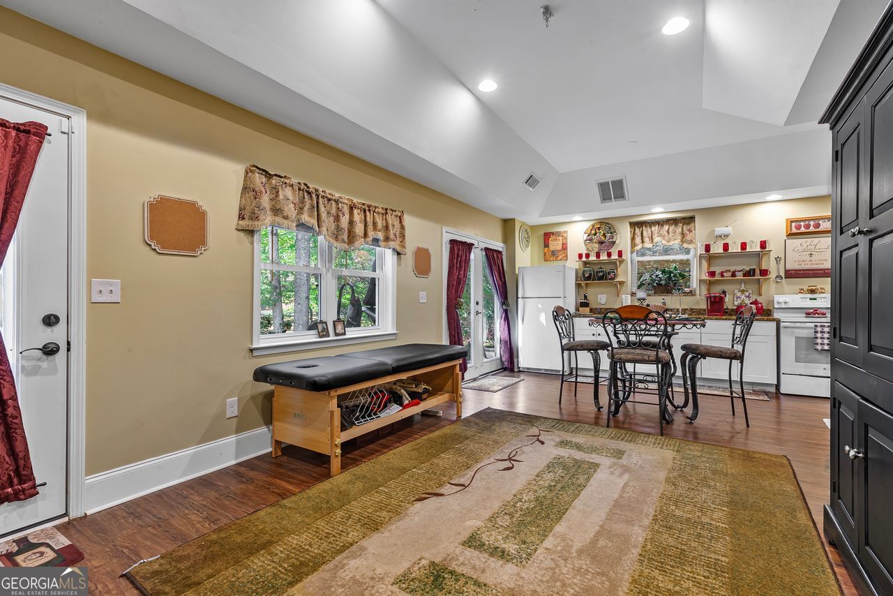 Home Place - Residential