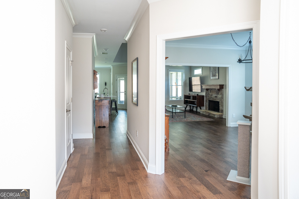 74 Mission Hills DR SW