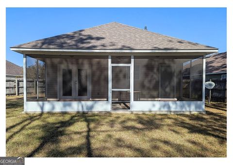 A home in Valdosta