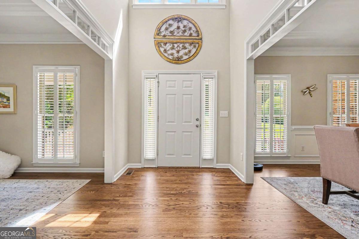 255 Amberbrook CIR